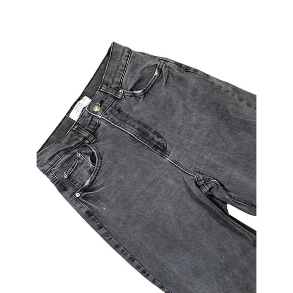 Ardene Raw Hem‎ High Rise Baggy Jeans in Faded Black Distressed Wash Size 3 - Picture 6 of 6